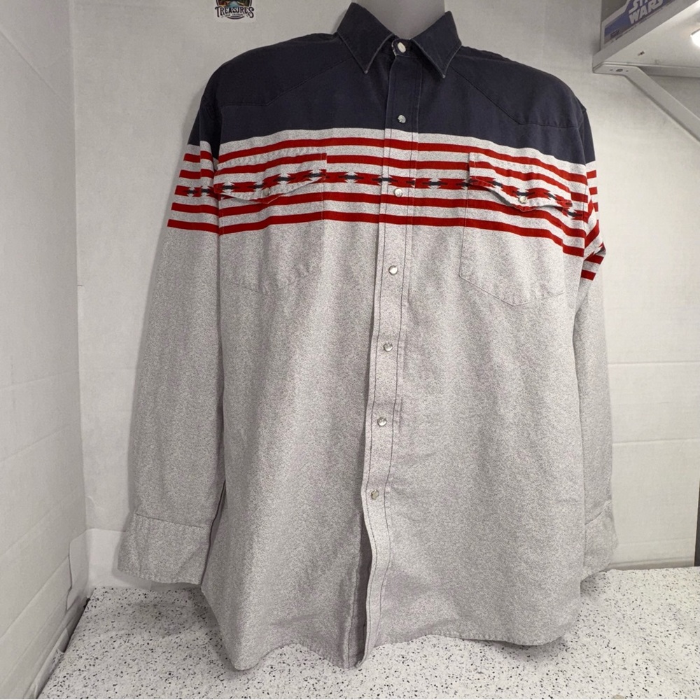 Roper vintage men’s ‘90’s Country Gray and Red Western Rodeo Long Sleeve Shirt